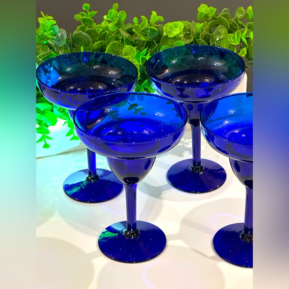 Set of 4 Vintage Pier 1 Cobalt Blue Margarita Cocktail Glasses Stemware Barware - Picture 6 of 6